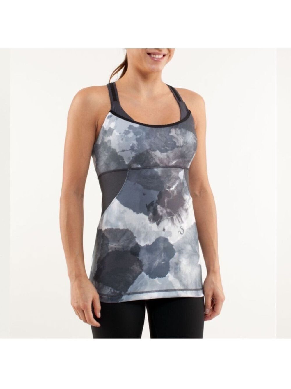 Lululemon Cross My Heart Tank Grey Size 6